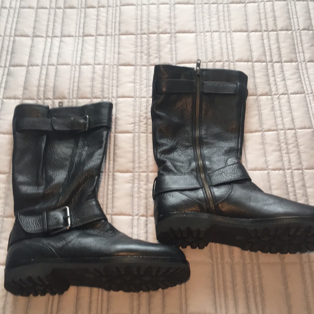 Black Kenneth Cole Leather Boots